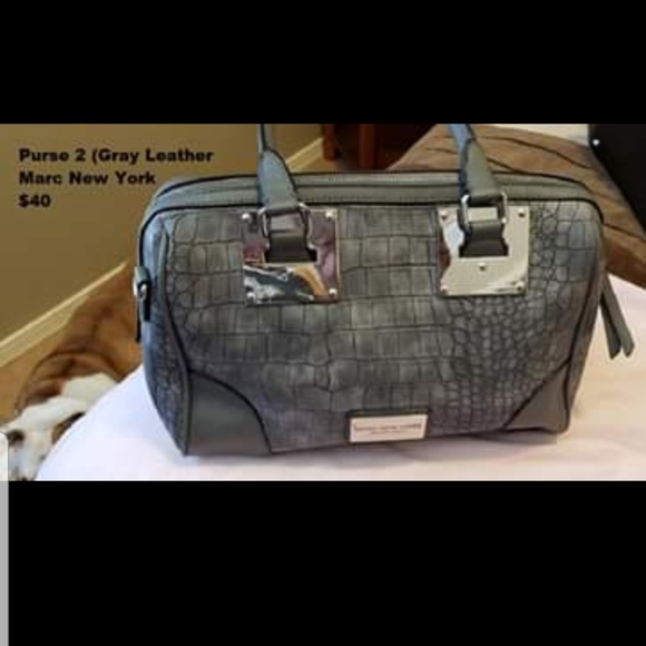 Purses - Picture 3 of 4